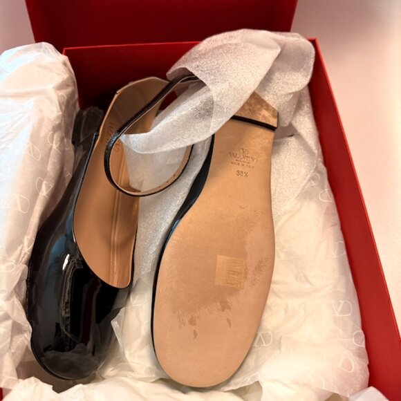 ✨ Valentino Garavani “Tango” Black Patent Flats – Brand New w Box (38.5/8.5) - Picture 10 of 14
